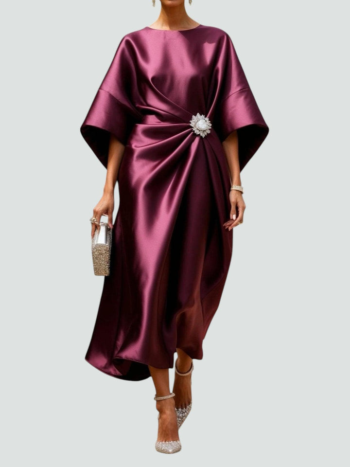 Satin-Blend Elegant Maxi Dress with a Flowing Feminine Fit