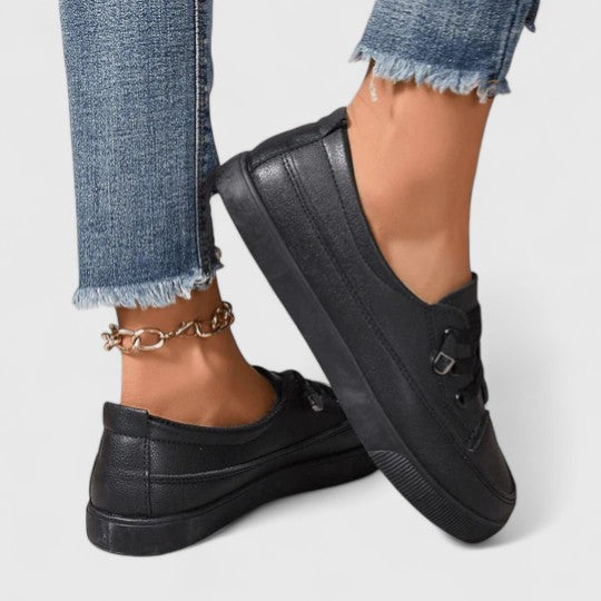 Mesh-Blend Orthopedic Shoes with a Light Supportive Fit