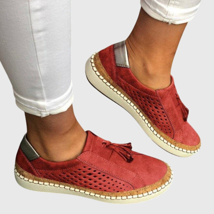 Mesh-Blend Orthopedic Slip-Ons with a Relaxed Easy-Fit