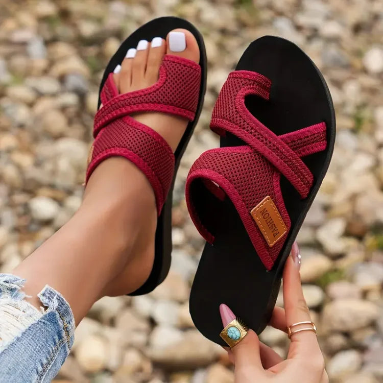 Soft Flexible Sandals with a Supportive Realigning Fit